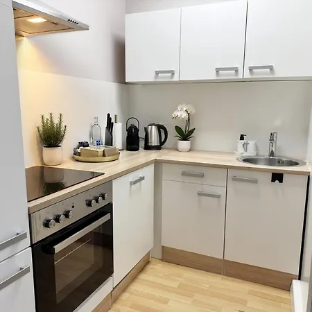 Maier Nuernberg-stein A02 - 133 Qm - Nahe Palm - Parkplatz - 24h Self Check-in Appartement *