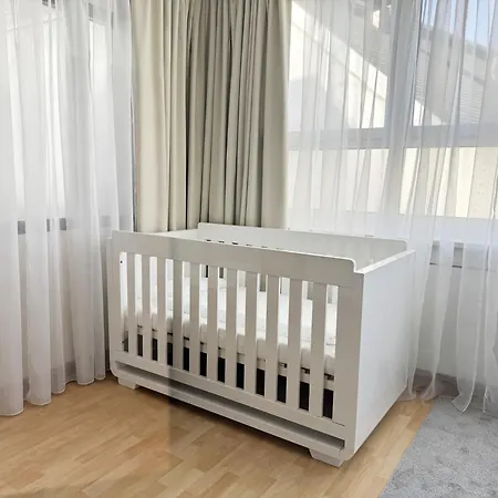 Maier Nuernberg-stein A02 - 133 Qm - Nahe Palm - Parkplatz - 24h Self Check-in Appartement